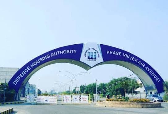 Phase 8 (Air Avenue) Real Estate