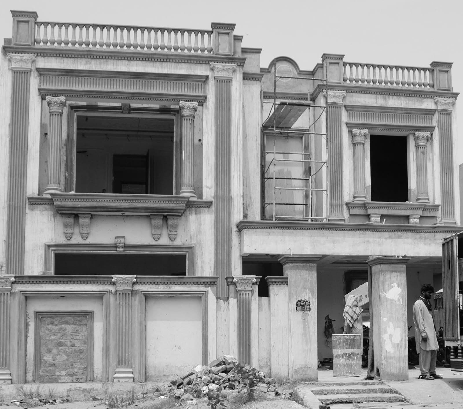 Commercial Plaza Grey Structure