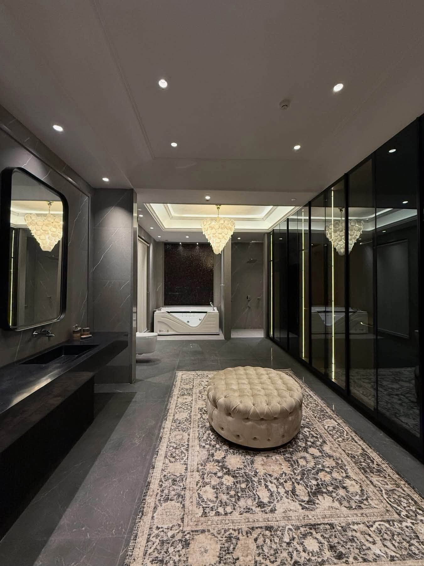 2-Kanal Fully Furnished Neo-Classical Royal Palace for Sale in DHA Phase 7, Lahore - Photo 7