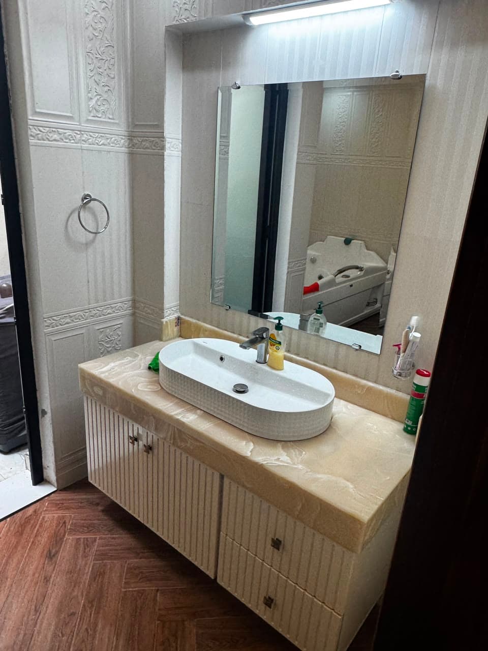 Premium 10 Marla Spanish-Style House for Sale in DHA Phase 7 (Y Block) - Photo 5