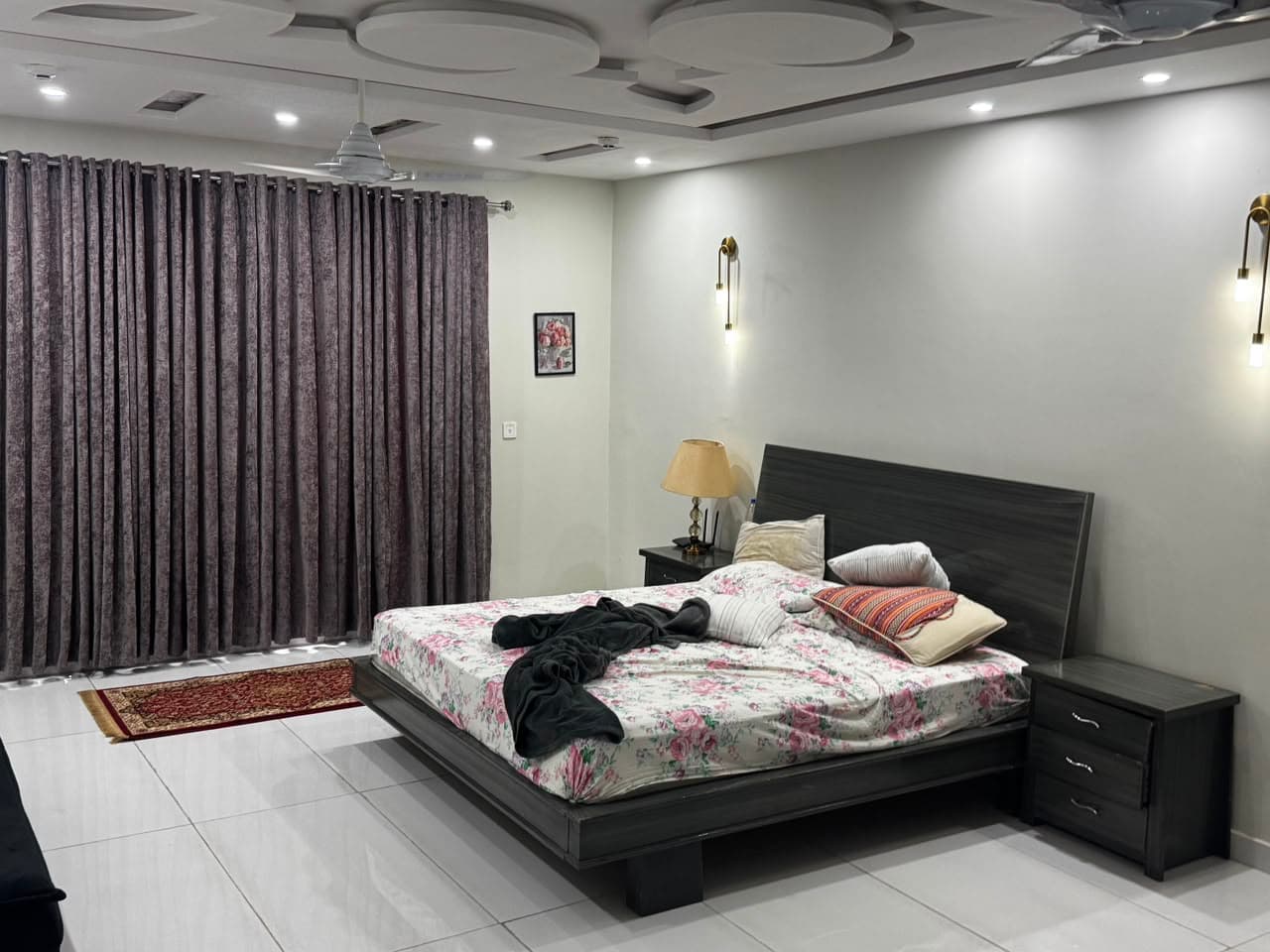 Premium 10 Marla Spanish-Style House for Sale in DHA Phase 7 (Y Block) - Photo 6