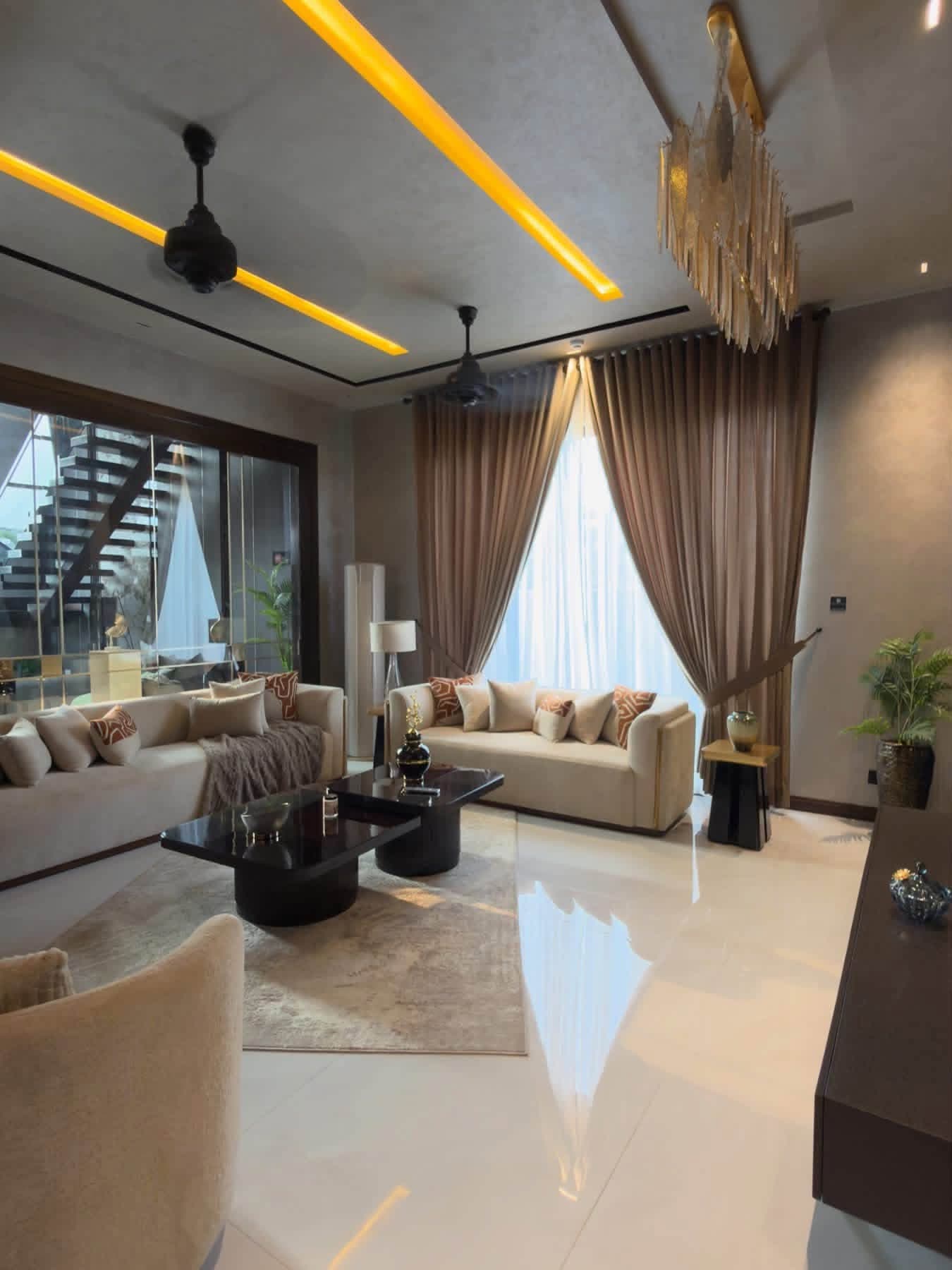 Ultra-Luxury 1 Kanal Fully Furnished House for Sale in DHA Lahore (Near DHA Raya) - Photo 8