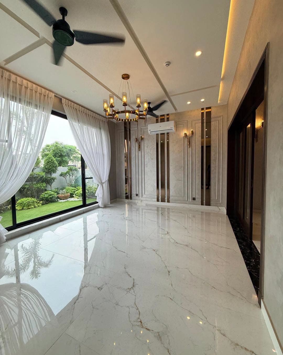 Ultra-Modern 1 Kanal Brand New Luxury House for Sale in DHA Phase 6, Lahore - Photo 2