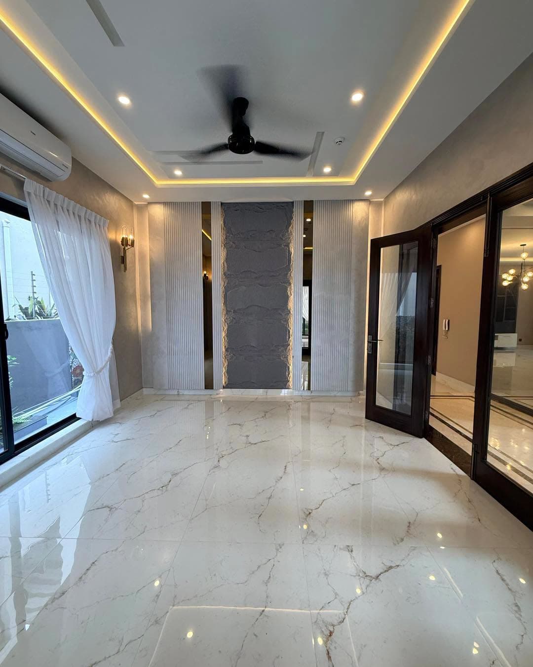 Ultra-Modern 1 Kanal Brand New Luxury House for Sale in DHA Phase 6, Lahore - Photo 3