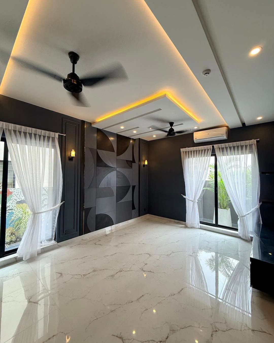 Ultra-Modern 1 Kanal Brand New Luxury House for Sale in DHA Phase 6, Lahore - Photo 5