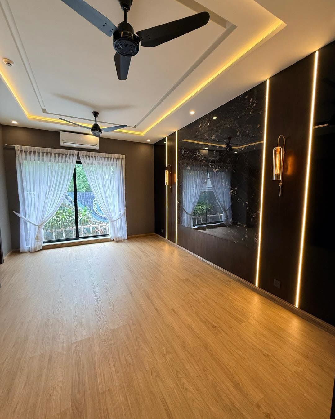 Ultra-Modern 1 Kanal Brand New Luxury House for Sale in DHA Phase 6, Lahore - Photo 10