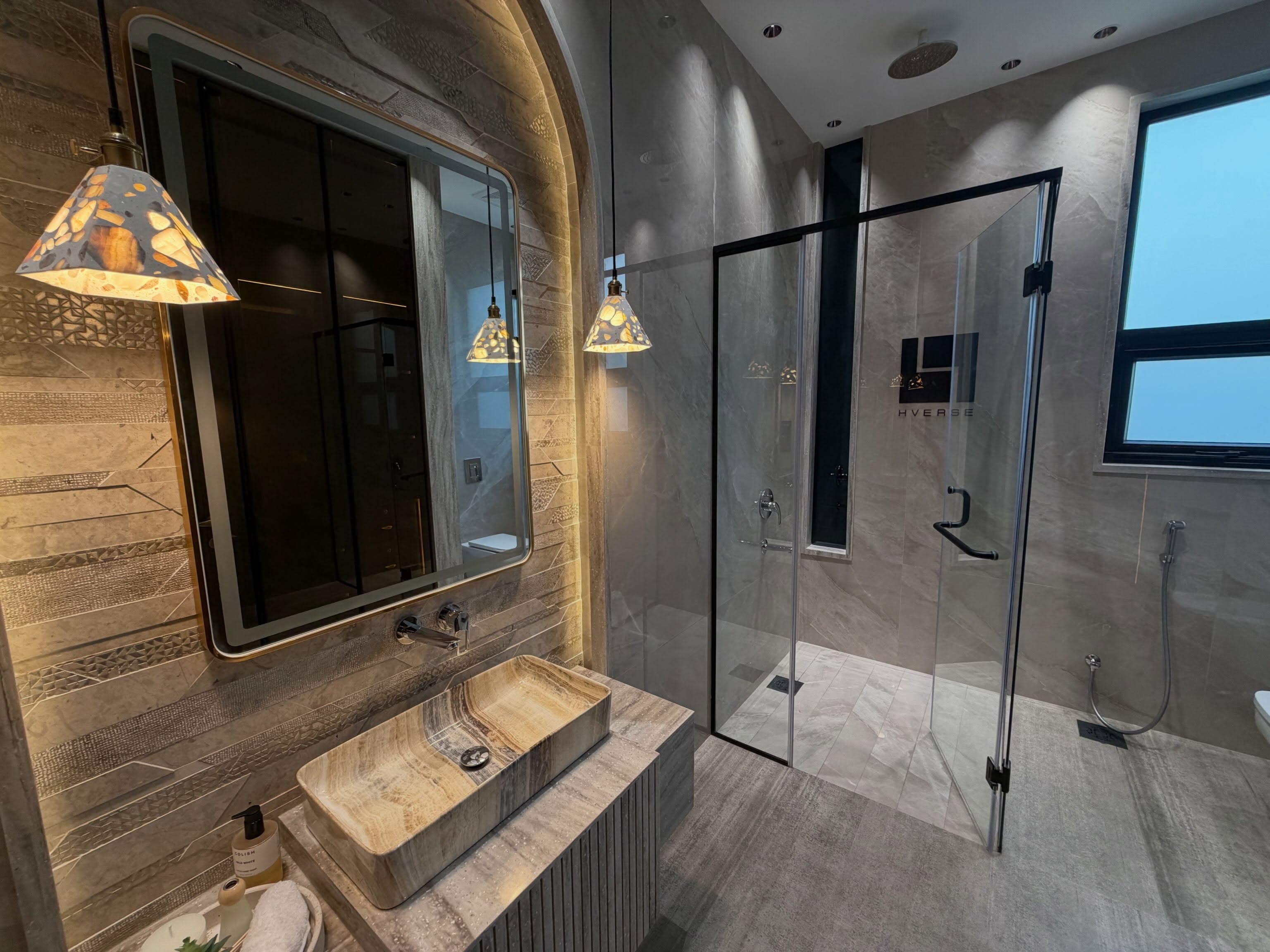 1 Kanal Ultra-Modern Luxury House with Full Basement & Pool for Sale in DHA Phase 6, Lahore - Photo 5