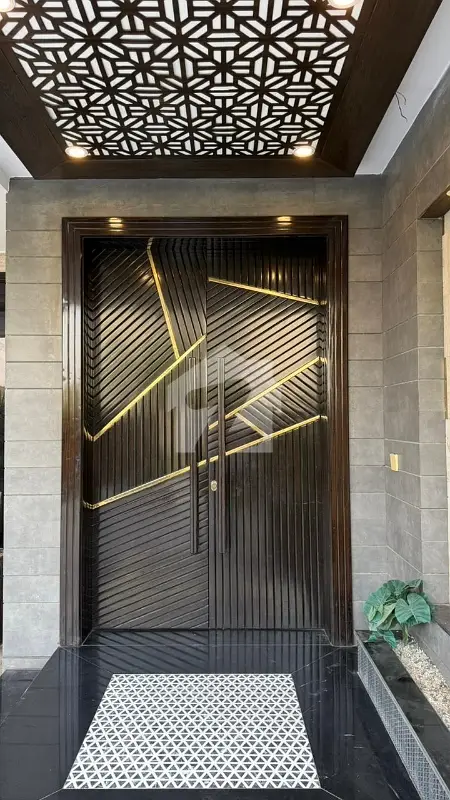 Elite 1 Kanal Designer Bungalow in DHA Phase 6, Lahore - Photo 3