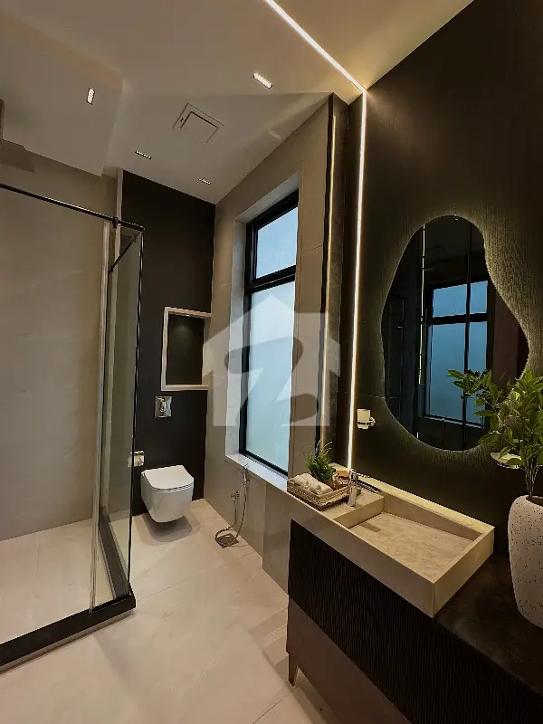 Elite 1 Kanal Designer Bungalow in DHA Phase 6, Lahore - Photo 10