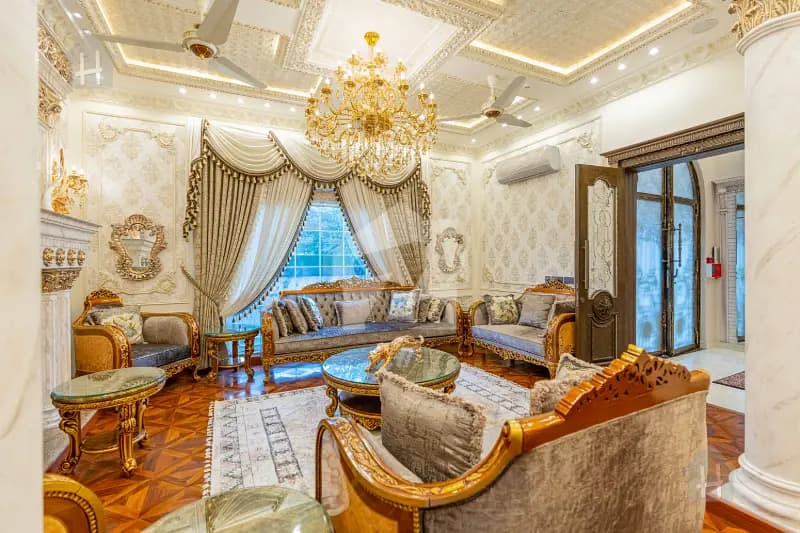 Palatial 1 Kanal Spanish-Classical Mansion with Indoor Pool & Private Cinema in DHA Phase 6, Lahore - Photo 4