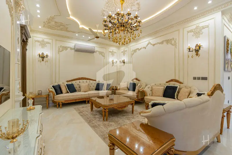 Palatial 1 Kanal Spanish-Classical Mansion with Indoor Pool & Private Cinema in DHA Phase 6, Lahore - Photo 16