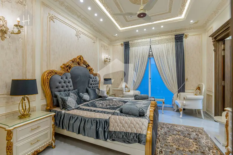Palatial 1 Kanal Spanish-Classical Mansion with Indoor Pool & Private Cinema in DHA Phase 6, Lahore - Photo 18