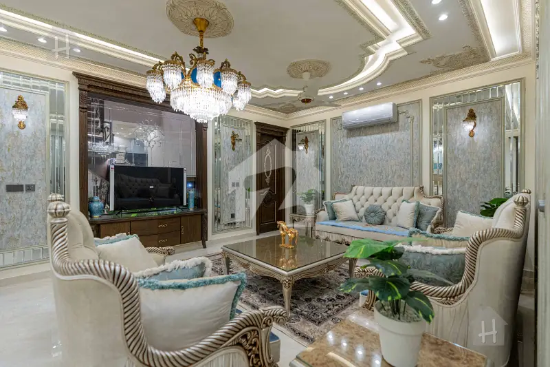 Palatial 1 Kanal Spanish-Classical Mansion with Indoor Pool & Private Cinema in DHA Phase 6, Lahore - Photo 23