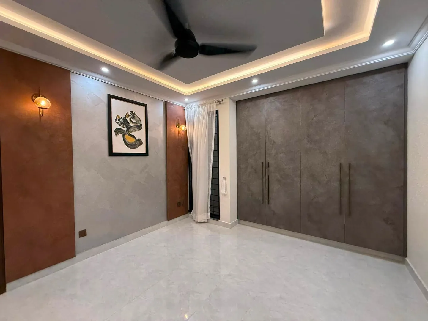 Exquisite 5 Marla Designer House with Full Basement for Sale in DHA Phase 9, Lahore - Photo 6
