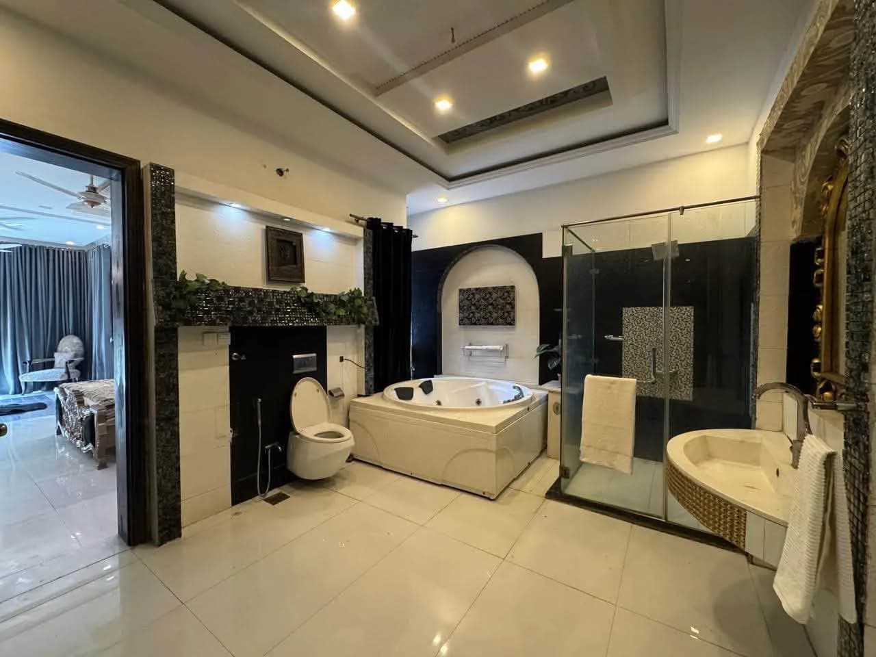 Majestic 36 Marla Corner Mansion with Full Basement & Private Cinema in DHA Phase 5 (L Block), Lahore - Photo 9