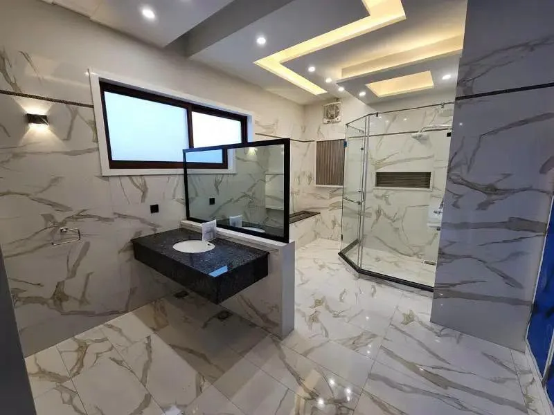 Sovereign 1 Kanal Corner Residence for Sale in DHA Phase 2, Lahore - Photo 8
