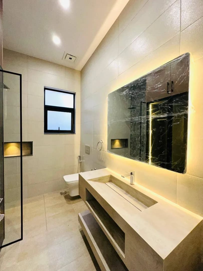 Magnificent 5 Marla Contemporary Designer House for Sale in DHA 9 Town, Lahore - Photo 12