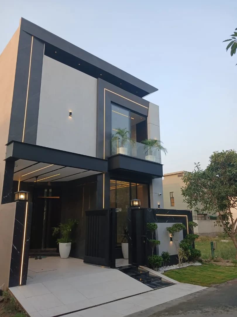 Prestige 5 Marla Contemporary Designer Residence (House C727) for Sale in DHA Phase 9 Town, Lahore - Photo 2
