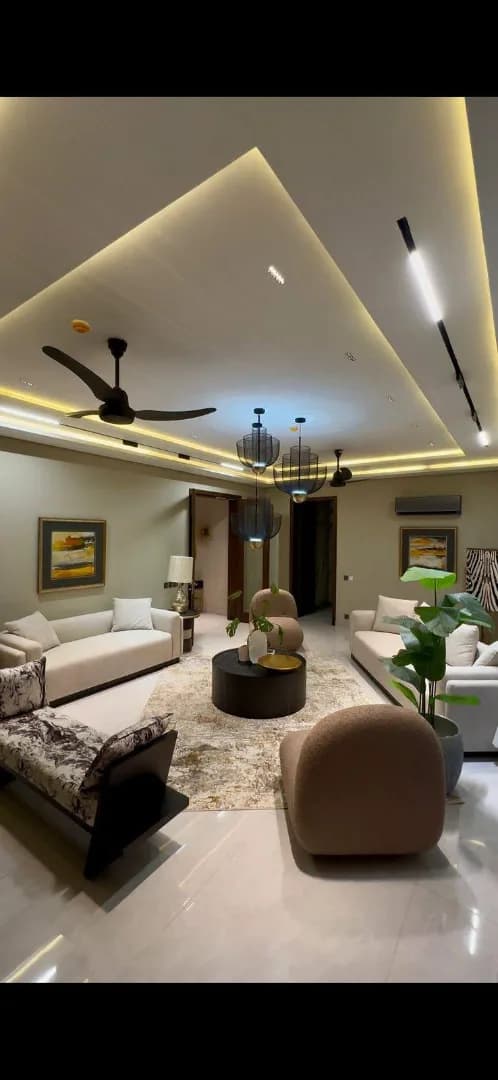 Magnificent 1 Kanal Fully Furnished Luxury Residence for Sale in DHA Lahore - Photo 16