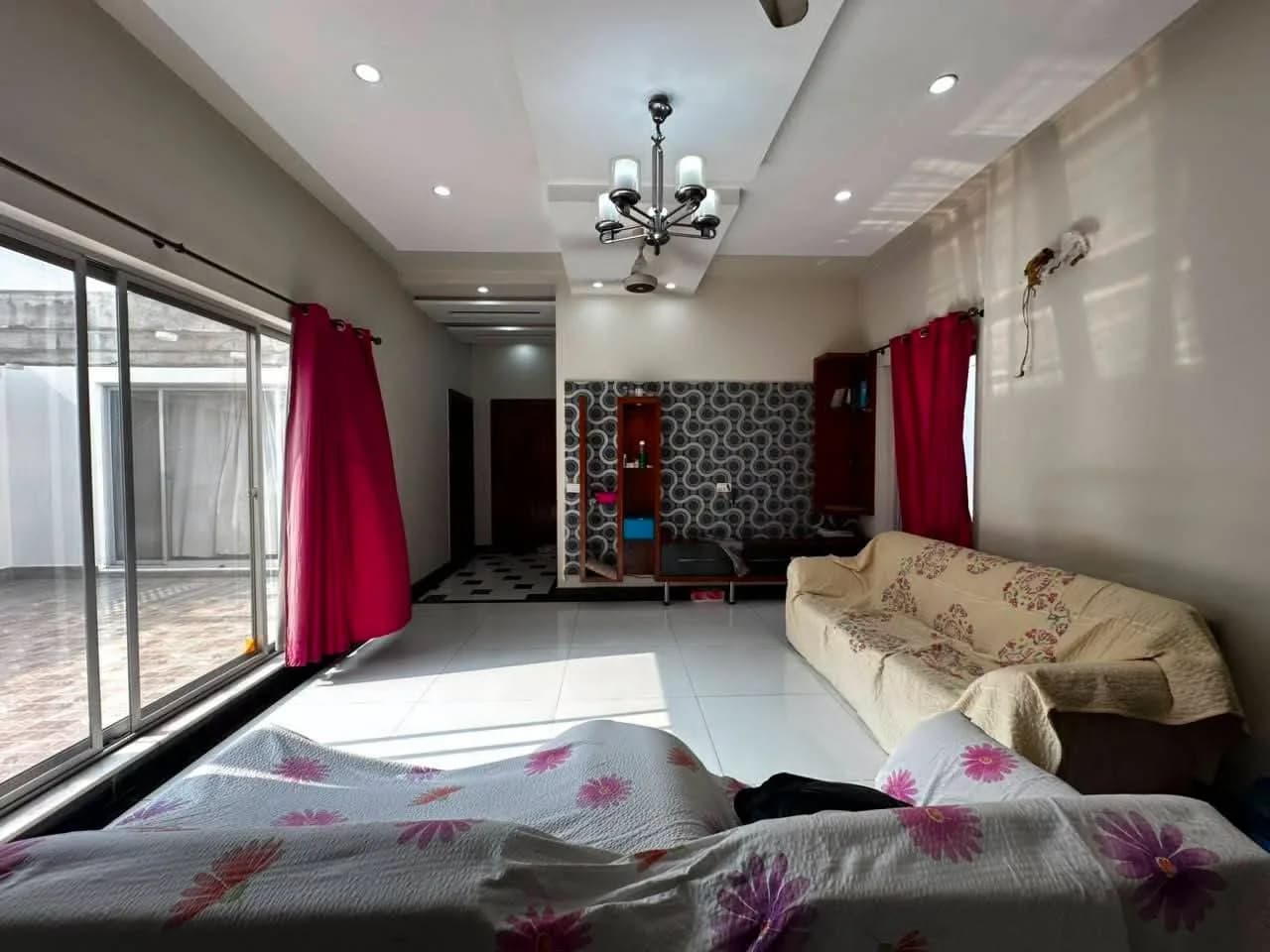 Prestige 1 Kanal Energy-Efficient Residence with 10kVA Solar System for Sale in DHA Phase 6, Lahore - Photo 9