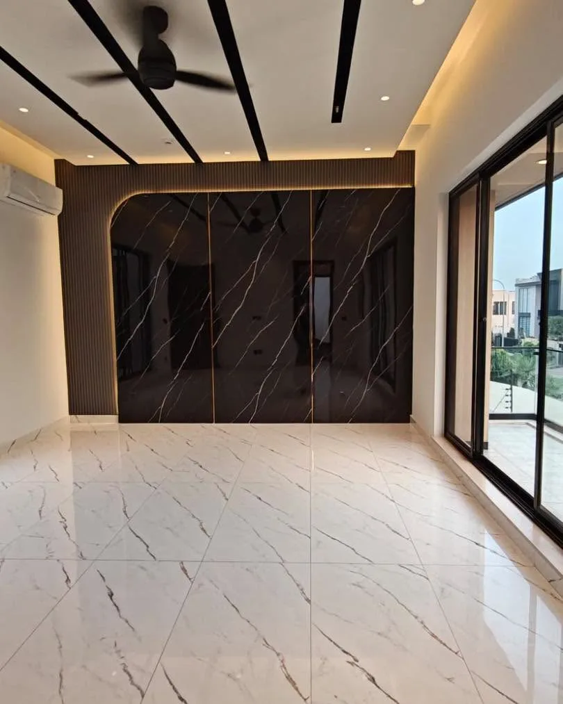Opulent 1 Kanal Brand New Designer House with Double-Height Glass Lobby for Sale in DHA Phase 6, Lahore - Photo 8