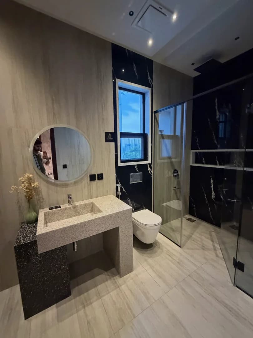 Magnificent 1 Kanal Fully Furnished Luxury Villa for Sale Near Raya, DHA Lahore - Photo 5